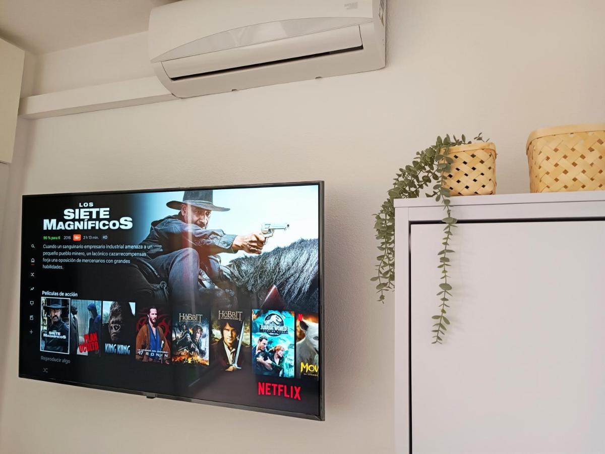 Piscinas, Fire Stick Amazon, Wifi, Terraza, Reformado Apartment Benalmádena